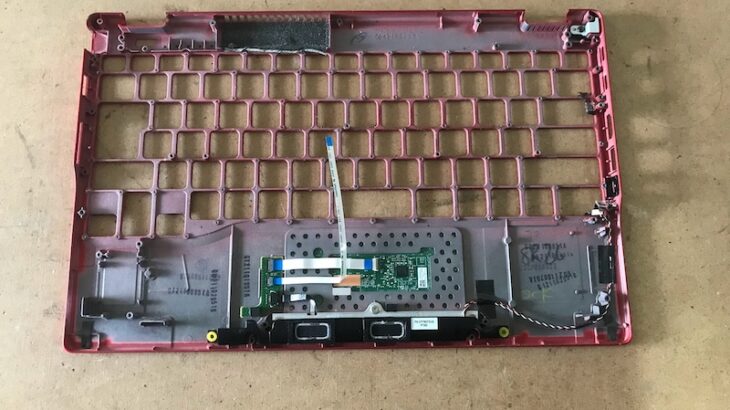 富士通 LIFEBOOK UH Series UH90/F3 キーボード交換